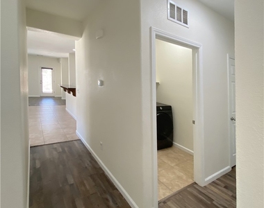 1000 Aspen Cliff Drive - Photo Thumbnail 44