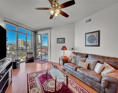 200 W Sahara Avenue - Photo Thumbnail 11