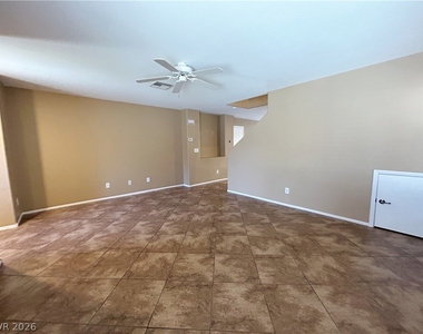 742 Iron Bridge Street - Photo Thumbnail 5