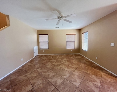 742 Iron Bridge Street - Photo Thumbnail 3