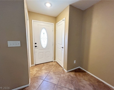 742 Iron Bridge Street - Photo Thumbnail 2