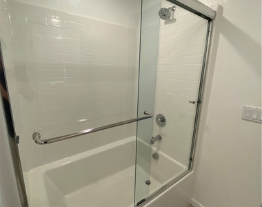 3211 Centano Avenue - Photo Thumbnail 31
