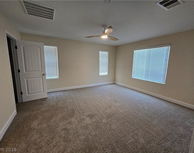 2715 Hammetts Landing Walk - Photo Thumbnail 22