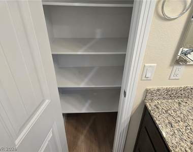 2715 Hammetts Landing Walk - Photo Thumbnail 19