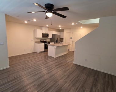 3721 Celesta Vista Avenue - Photo Thumbnail 3