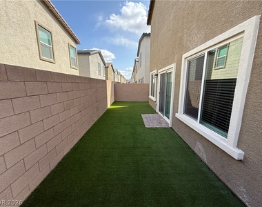 9992 Ullom Drive - Photo Thumbnail 14