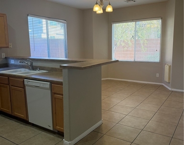 8940 Caledon Ridge Court - Photo Thumbnail 10