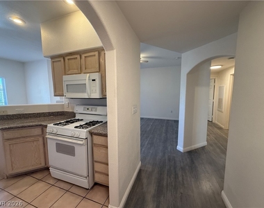 10108 Benjamin Nicholas Place - Photo Thumbnail 6