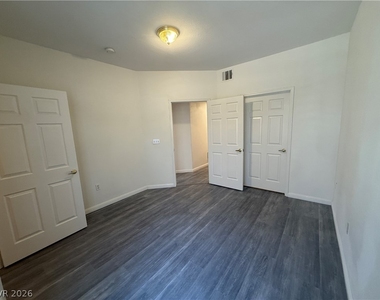 10108 Benjamin Nicholas Place - Photo Thumbnail 24