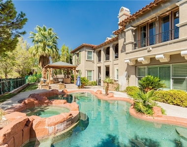 12097 Oakland Hills Drive - Photo Thumbnail 9