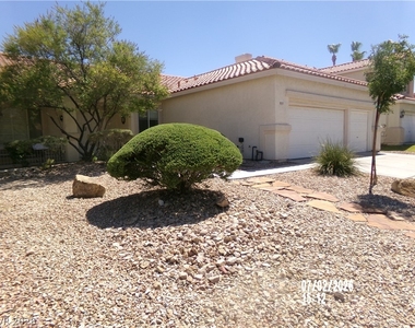 915 Dover Glen Drive - Photo Thumbnail 12