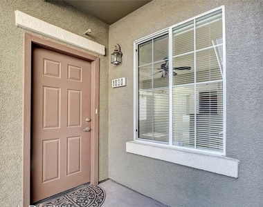 6868 Sky Pointe Drive - Photo Thumbnail 1