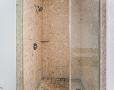 4575 Dean Martin Drive - Photo Thumbnail 22