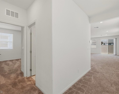 7182 Copper Grove Avenue - Photo Thumbnail 2