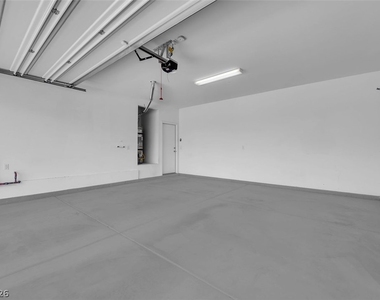 4368 Bayley Skye Avenue - Photo Thumbnail 16