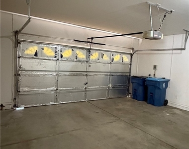 10688 Oak Crest Avenue - Photo Thumbnail 27