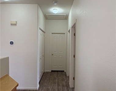 10688 Oak Crest Avenue - Photo Thumbnail 26