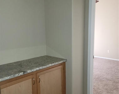 10210 Delray Beach Avenue - Photo Thumbnail 5
