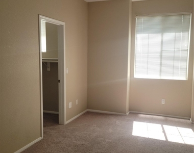 10210 Delray Beach Avenue - Photo Thumbnail 2