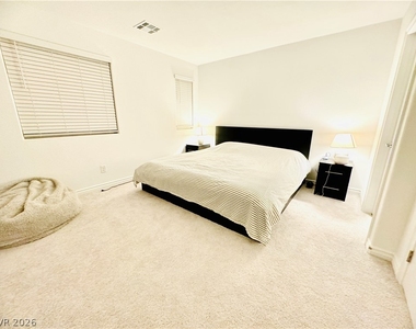 356 Rosefinch Street - Photo Thumbnail 11