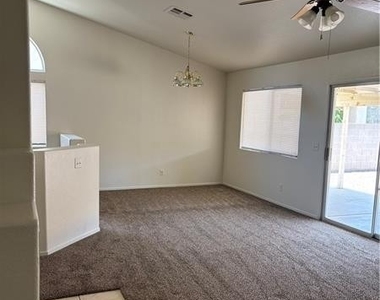 803 Seco Verde Avenue - Photo Thumbnail 2
