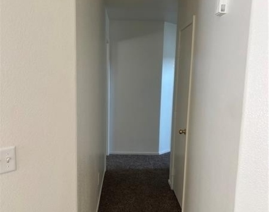 803 Seco Verde Avenue - Photo Thumbnail 7