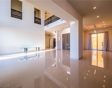 7426 Yonie Court - Photo Thumbnail 16