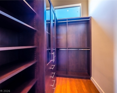 7426 Yonie Court - Photo Thumbnail 37