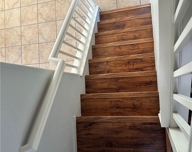 8819 Ashley Park Avenue - Photo Thumbnail 17