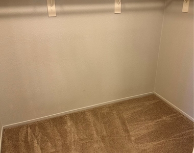 8819 Ashley Park Avenue - Photo Thumbnail 19