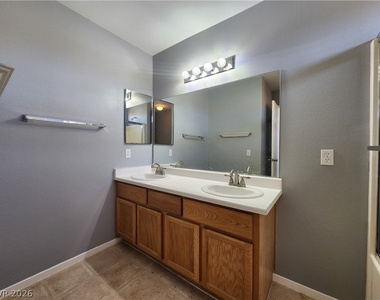 776 Spotted Eagle Street - Photo Thumbnail 21