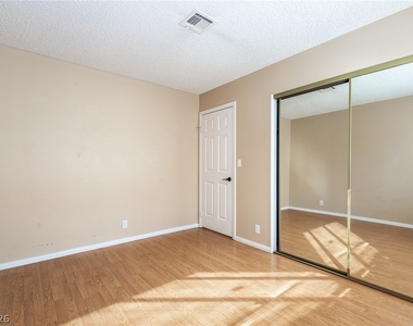 7434 Coffeyville Avenue - Photo Thumbnail 19