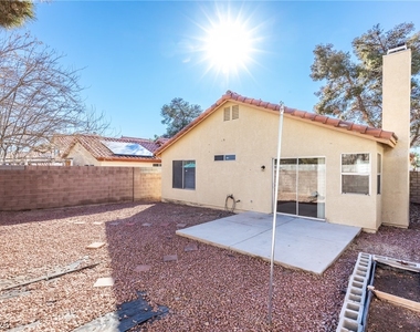 7434 Coffeyville Avenue - Photo Thumbnail 23
