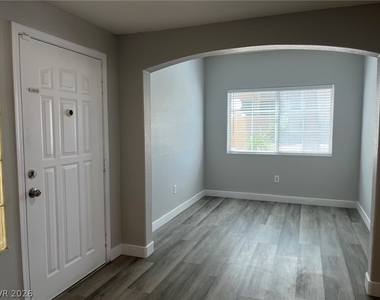 7400 W Flamingo Road - Photo Thumbnail 5