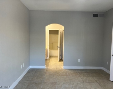 7400 W Flamingo Road - Photo Thumbnail 15