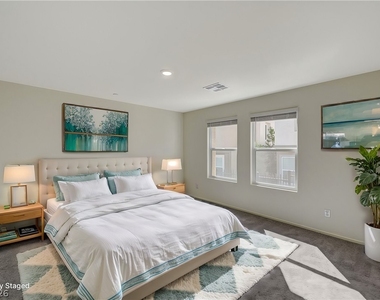 6923 Honor Hill Street - Photo Thumbnail 5
