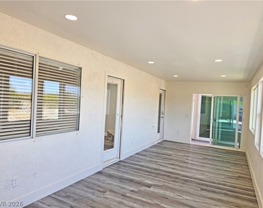 3630 E Vineyard Drive - Photo Thumbnail 46