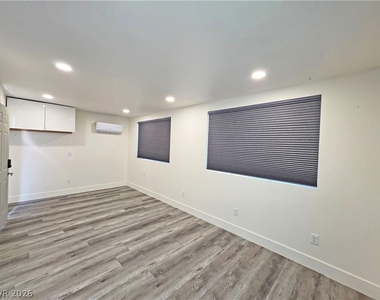 3630 E Vineyard Drive - Photo Thumbnail 52