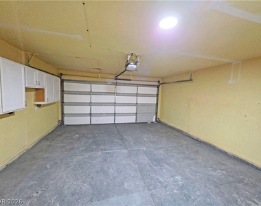 670 Bourbon Street - Photo Thumbnail 15