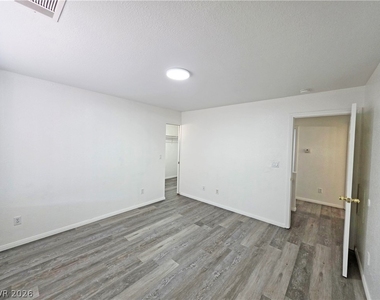 670 Bourbon Street - Photo Thumbnail 31