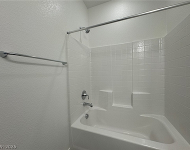 6181 Garden Crest Street - Photo Thumbnail 22