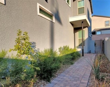 3333 Traforo Lane - Photo Thumbnail 11