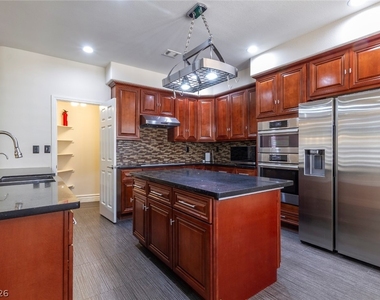 9592 Camino Capistrano Lane - Photo Thumbnail 21
