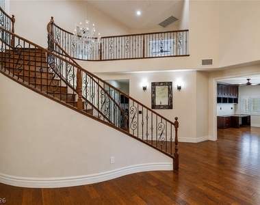 9592 Camino Capistrano Lane - Photo Thumbnail 10