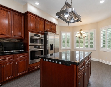 9592 Camino Capistrano Lane - Photo Thumbnail 24