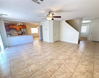 8971 Marmo Avenue - Photo Thumbnail 4