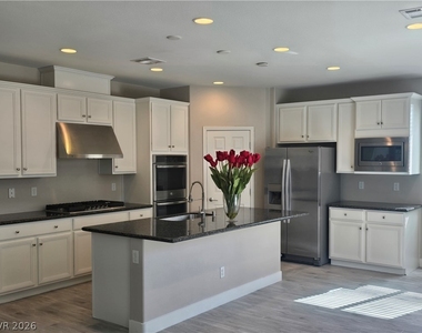 8059 Encanterra Road - Photo Thumbnail 28