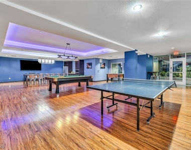 8925 W Flamingo Road - Photo Thumbnail 24