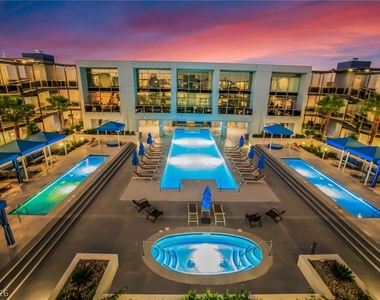 8925 W Flamingo Road - Photo Thumbnail 34