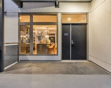 8925 W Flamingo Road - Photo Thumbnail 4